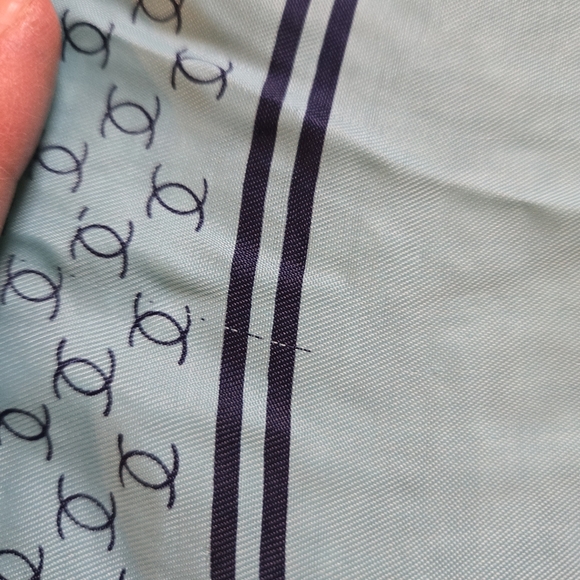 Teal Aqua Navy Womens All Weather Scarf Waterproof Square Old Money - Picture 9 of 9